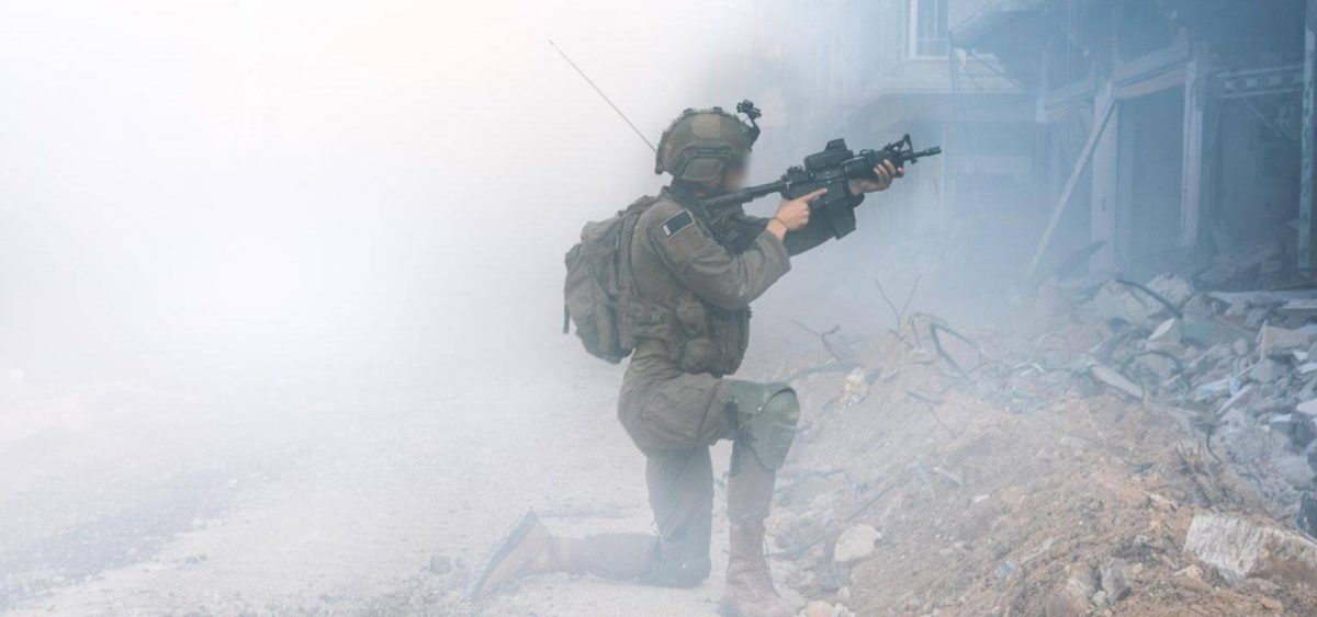Livraisons d’armes à Israël : 11 ONG attaquent la France en justice 